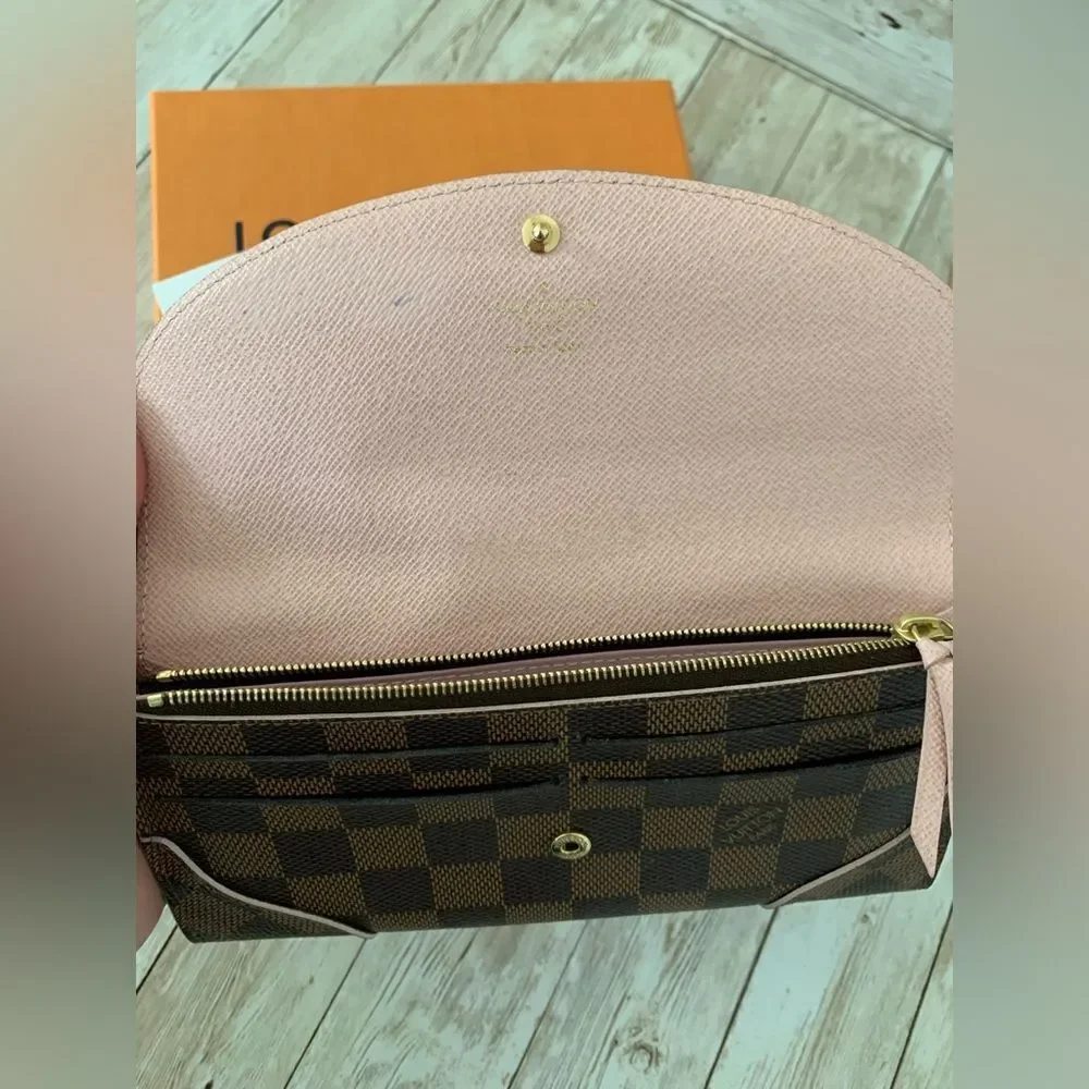 🌺RARE🌺 Louis Vuitton Damier Ebene Caissa Wallet (CA3168)